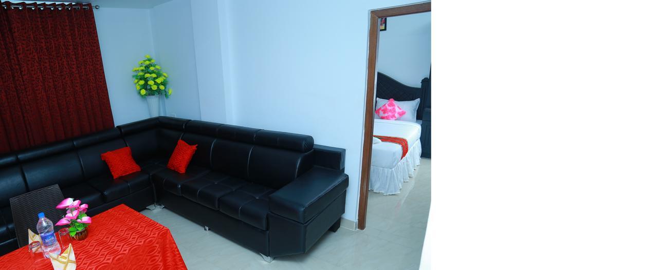 Aarya Bhavan Residency Hotel Malappuram Bagian luar foto
